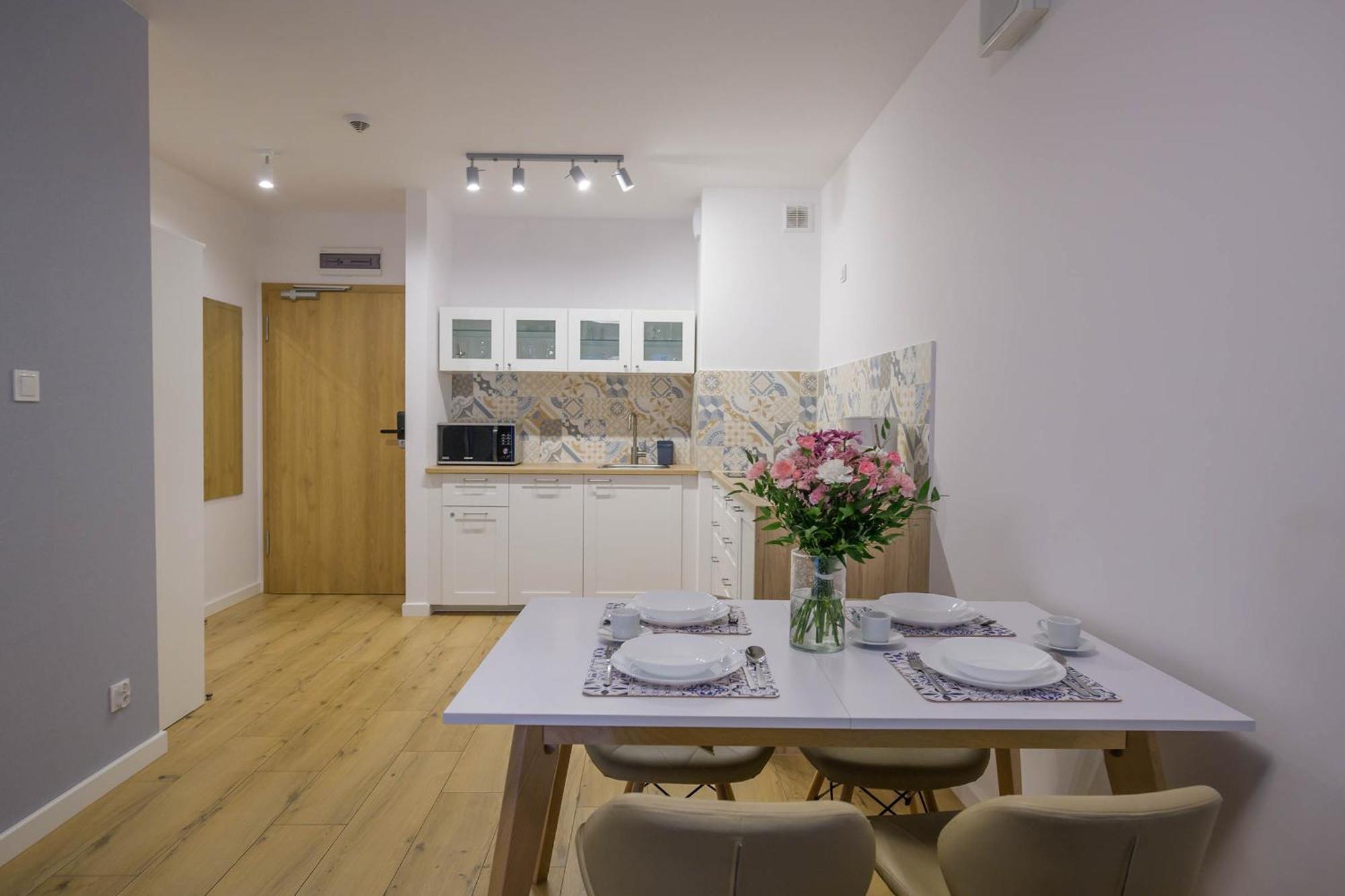 Apartamenty Kasprowicza Z Basenem I Parkingiem W Cenie - Holiday City Kolobrzeg Bagian luar foto